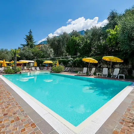 Catullo 3* Malcesine