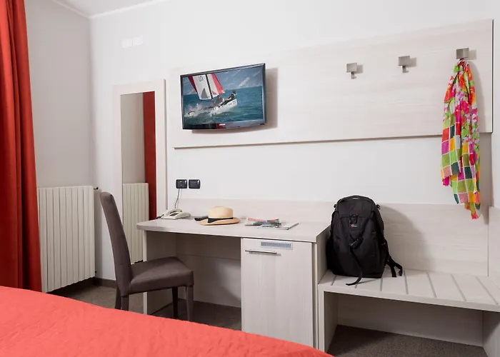 Catullo 3* Malcesine